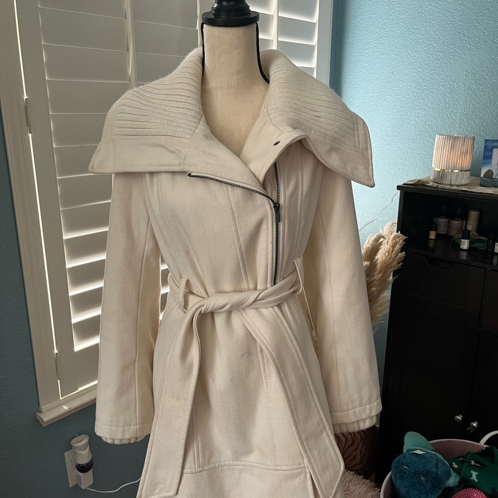 Express medium white knee length jacket size M